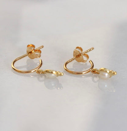 Gold Vermeil Freshwater Pearl Huggie Hoop Earrings