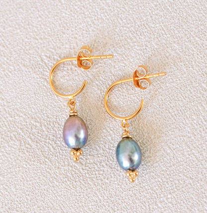 Peacock Freshwater Pearl Huggie Hoop Earrings: Karen Hill Gold Vermeil